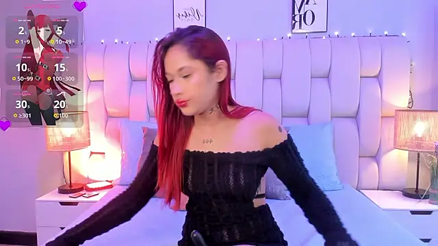 SkinnyFoxy online show from February 7, 2026, 7:50 pm