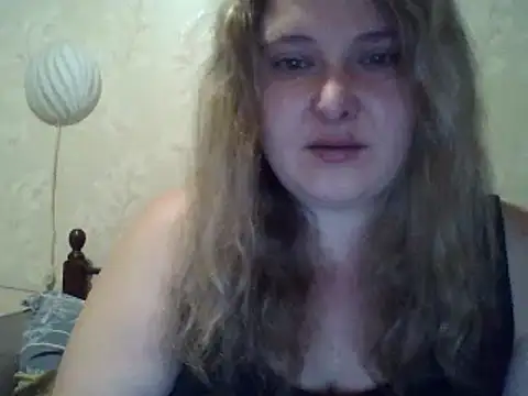 ParisMimi online show from November 30, 2025, 7:01 am