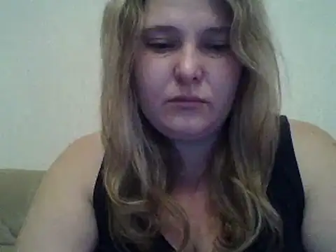 ParisMimi online show from December 18, 2025, 7:58 am