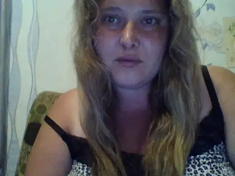 Snapshot of ParisMimi chatting on July 7, 2026, 9:30 pm ParisMimi online show from July 7, 2026, 9:30 pm