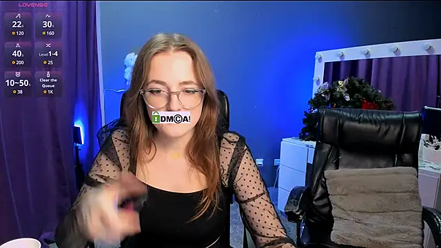 Snapshot of liana_kisses chatting on February 3, 2025, 3:38 pm liana kisses online show from February 3, 2025, 3:38 pm