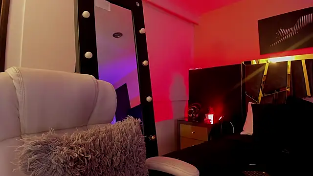 ChloeConnorr online show from March 22, 2025, 6:33 am