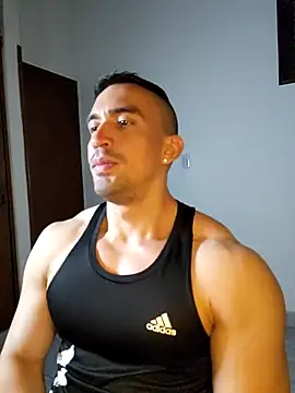 Snapshot of jhay-crux chatting on December 16, 2025, 10:15 pm jhay-crux online show from December 16, 2025, 10:15 pm