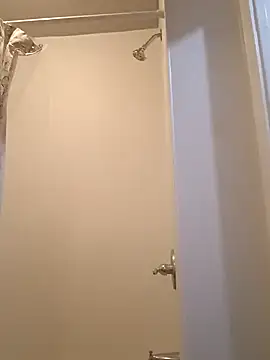 Snapshot of StaciGoodman chatting on February 18, 2025, 6:48 am StaciGoodman online show from February 18, 2025, 6:48 am