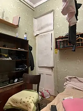 Snapshot of Ariel_Ari chatting on February 12, 2025, 11:51 pm Ariel Ari online show from February 12, 2025, 11:51 pm