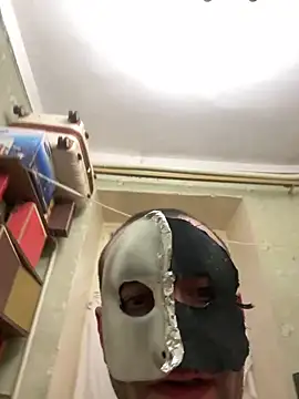 Snapshot of Ariel_Ari chatting on February 16, 2025, 3:58 am Ariel Ari online show from February 16, 2025, 3:58 am