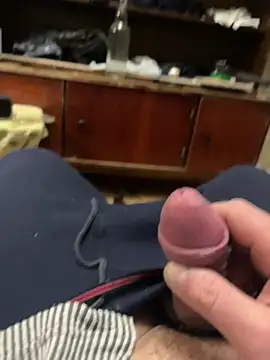 Snapshot of Ariel_Ari chatting on October 13, 2025, 4:23 am Ariel Ari online show from October 13, 2025, 4:23 am