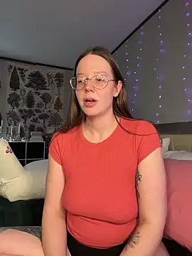 Snapshot of Sweetdee222x chatting on January 9, 2026, 11:17 pm Sweetdee222x online show from January 9, 2026, 11:17 pm