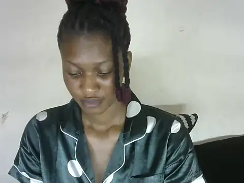 Snapshot of Pretty-emmie chatting on February 11, 2025, 8:10 pm Pretty-emmie online show from February 11, 2025, 8:10 pm