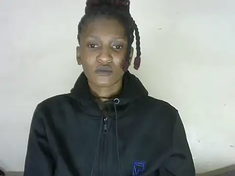Snapshot of Pretty-emmie chatting on February 16, 2025, 4:32 pm Pretty-emmie online show from February 16, 2025, 4:32 pm