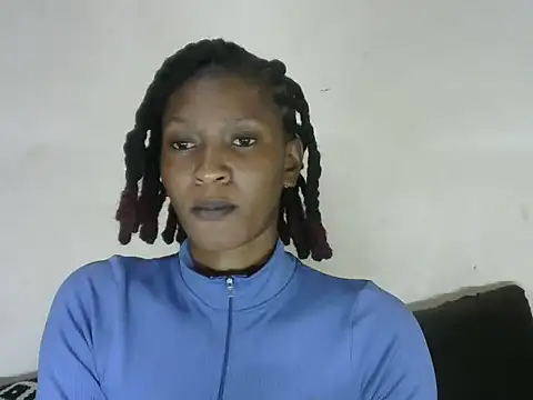 Snapshot of Pretty-emmie chatting on February 26, 2025, 11:48 pm Pretty-emmie online show from February 26, 2025, 11:48 pm