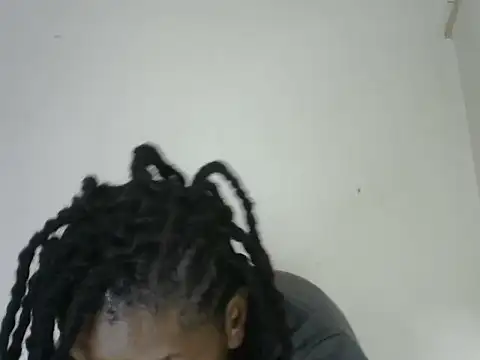 Snapshot of Pretty-emmie chatting on February 28, 2025, 6:41 pm Pretty-emmie online show from February 28, 2025, 6:41 pm