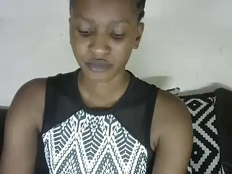 Snapshot of Pretty-emmie chatting on March 12, 2025, 7:59 pm Pretty-emmie online show from March 12, 2025, 7:59 pm