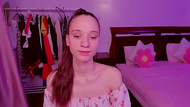 StaceySunny online show from February 2, 2026, 7:40 am