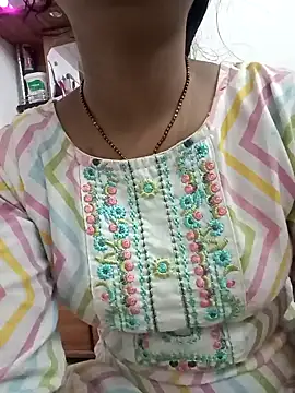 Snapshot of Angel-life chatting on December 4, 2024, 5:38 am Angel-life online show from December 4, 2024, 5:38 am