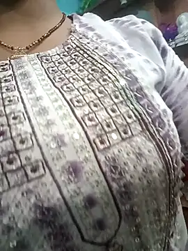 Snapshot of Angel-life chatting on February 9, 2025, 7:49 am Angel-life online show from February 9, 2025, 7:49 am