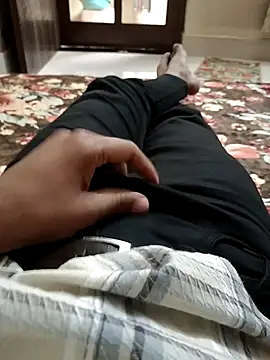 Snapshot of DudeBoyBad chatting on February 22, 2025, 6:39 am DudeBoyBad online show from February 22, 2025, 6:39 am