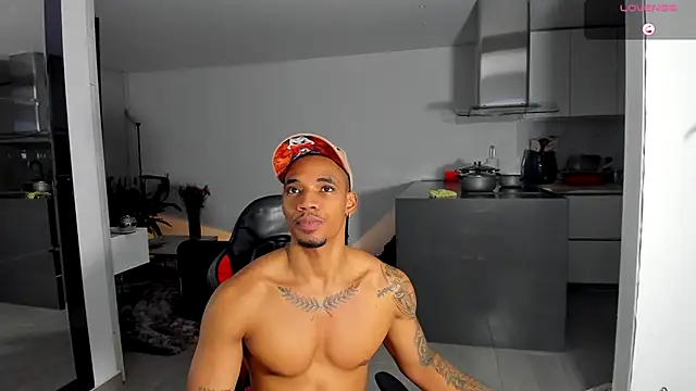 TROYWESLY- online show from October 24, 2025, 12:08 am