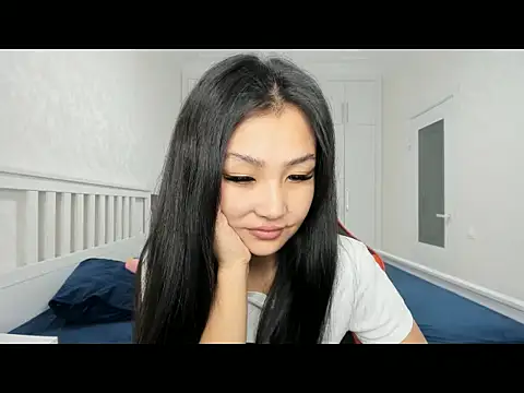 Missykitty01 online show from October 25, 2025, 12:29 am