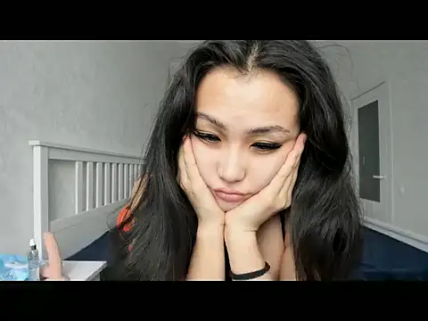 Missykitty01 online show from November 27, 2025, 5:42 am