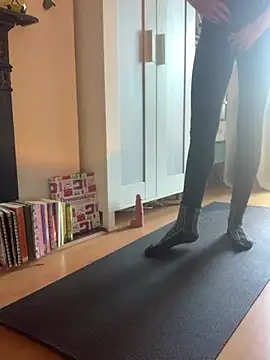 Snapshot of Littlelolo60 chatting on February 26, 2025, 9:42 am Littlelolo60 online show from February 26, 2025, 9:42 am