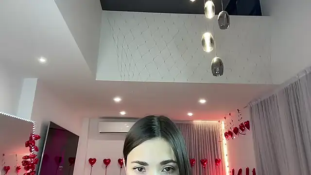 Mika Miller online show from February 14, 2026, 6:10 am