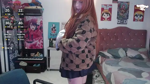 Snapshot of Avril2001 chatting on November 10, 2025, 12:42 am Avril2001 online show from November 10, 2025, 12:42 am