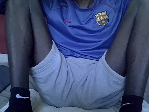 Snapshot of Delicious-D chatting on November 4, 2025, 6:56 am Delicious-D online show from November 4, 2025, 6:56 am