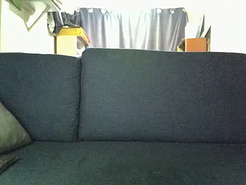 Snapshot of Delicious-D chatting on November 12, 2025, 5:41 am Delicious-D online show from November 12, 2025, 5:41 am