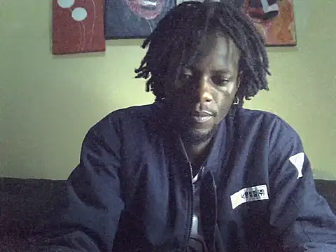 Snapshot of Delicious-D chatting on November 30, 2025, 7:07 pm Delicious-D online show from November 30, 2025, 7:07 pm