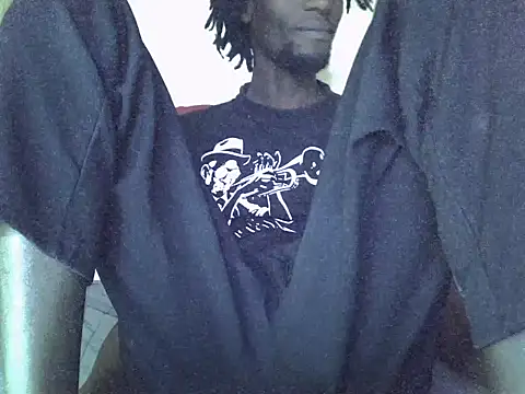 Snapshot of Delicious-D chatting on December 2, 2025, 8:08 am Delicious-D online show from December 2, 2025, 8:08 am