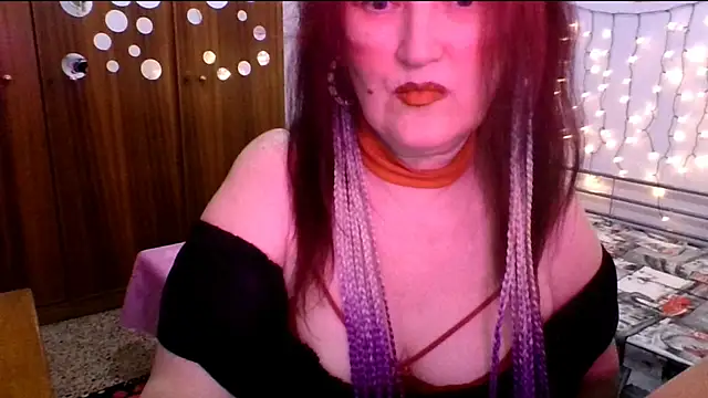 Snapshot of SabrinaXlovess chatting on May 4, 2026, 4:03 pm SabrinaXlovess online show from May 4, 2026, 4:03 pm
