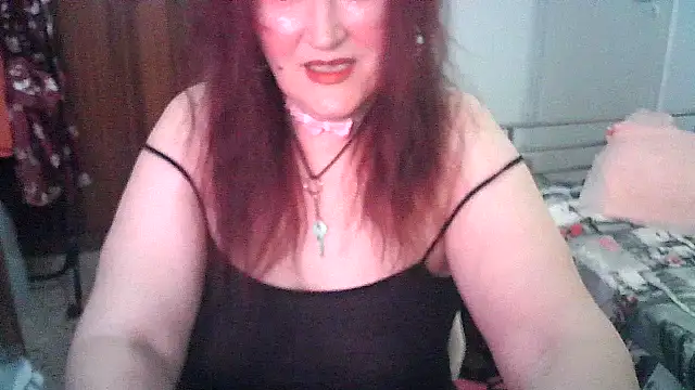 Snapshot of SabrinaXlovess chatting on May 13, 2026, 4:26 pm SabrinaXlovess online show from May 13, 2026, 4:26 pm