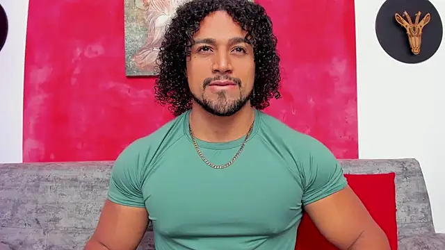 MikeEstevess online show from January 15, 2025, 12:25 pm