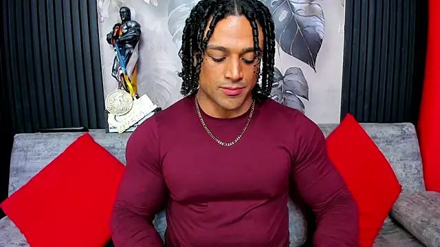 MikeEstevess online show from October 18, 2025, 3:09 am