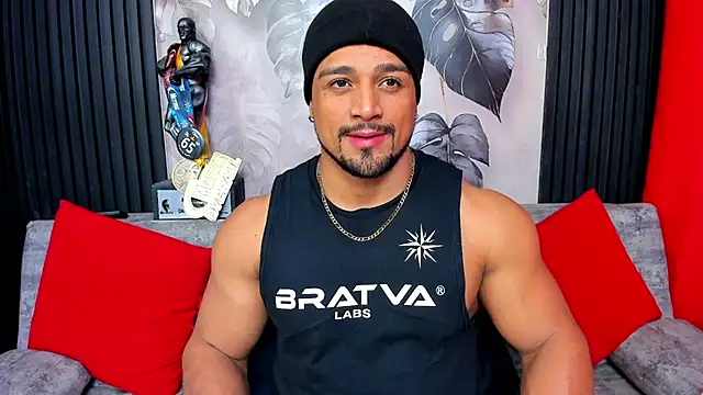 Snapshot of MikeEstevess chatting on February 6, 2026, 10:07 am MikeEstevess online show from February 6, 2026, 10:07 am