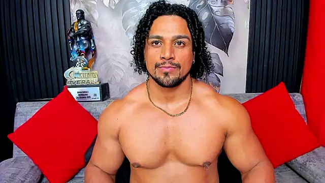 Snapshot of MikeEstevess chatting on March 2, 2026, 5:08 am MikeEstevess online show from March 2, 2026, 5:08 am