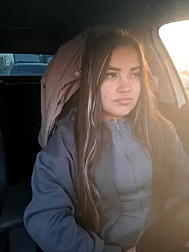 stacy stoone online show from November 21, 2025, 6:12 am