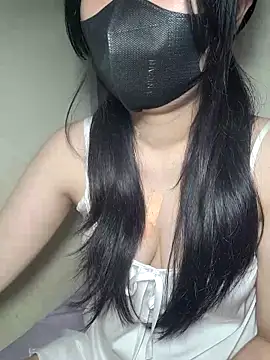 Snapshot of Athena20001 chatting on April 15, 2026, 7:10 pm Athena20001 online show from April 15, 2026, 7:10 pm