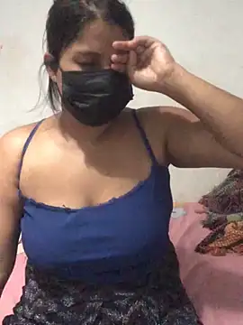 NOORA-GIRL online show from February 18, 2025, 1:32 am