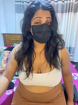 Snapshot of NOORA-GIRL chatting on February 2, 2026, 12:53 am NOORA-GIRL online show from February 2, 2026, 12:53 am