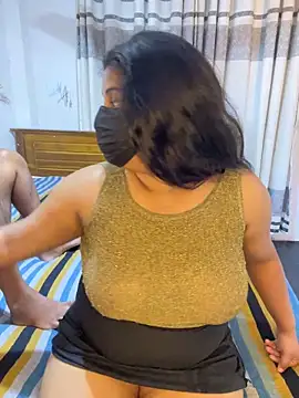 NOORA-GIRL online show from March 28, 2026, 2:11 am