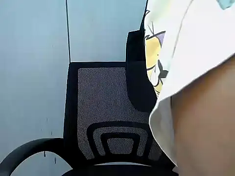 Destiny Desire online show from October 27, 2025, 10:36 pm