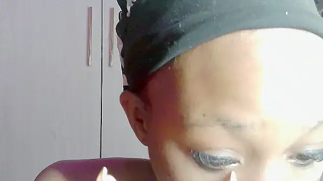 Snapshot of Destiny_Desire chatting on July 3, 2026, 9:54 pm Destiny Desire online show from July 3, 2026, 9:54 pm