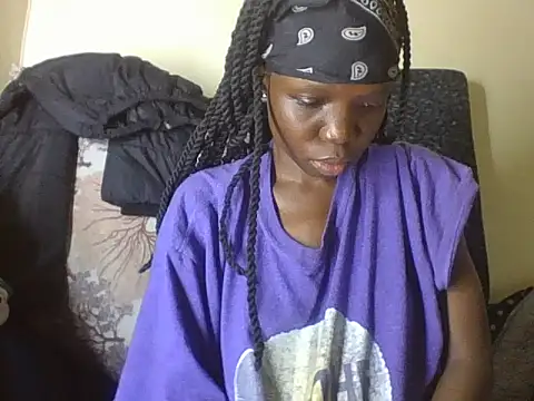 Baddie Floxxy online show from June 12, 2026, 2:10 am