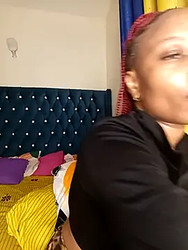 Snapshot of Licia_harvin chatting on October 10, 2025, 6:18 pm Licia harvin online show from October 10, 2025, 6:18 pm