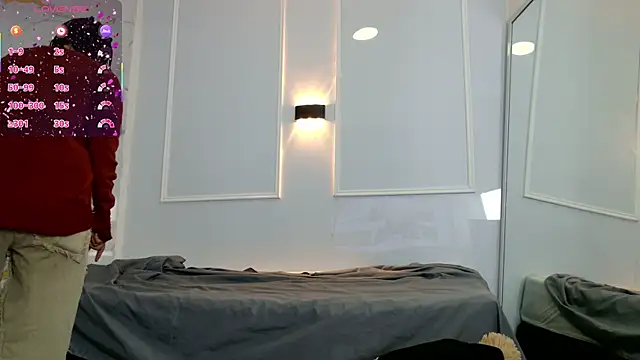 zorravioletta1 online show from February 17, 2026, 11:50 am