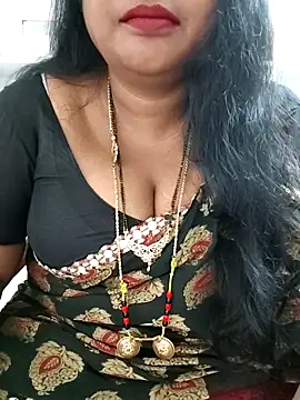 Snapshot of Swapna_143 chatting on November 27, 2025, 2:46 am Swapna 143 online show from November 27, 2025, 2:46 am