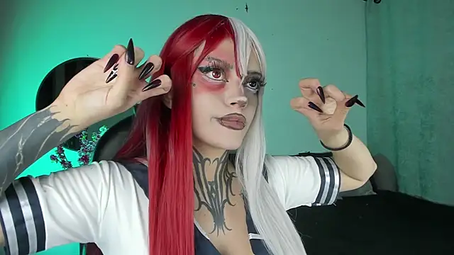 Snapshot of LilithMadness chatting on September 25, 2025, 3:43 am LilithMadness online show from September 25, 2025, 3:43 am