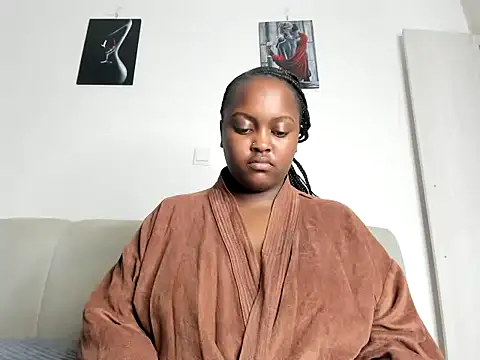  nightnurse online show from February 15, 2026, 10:36 am